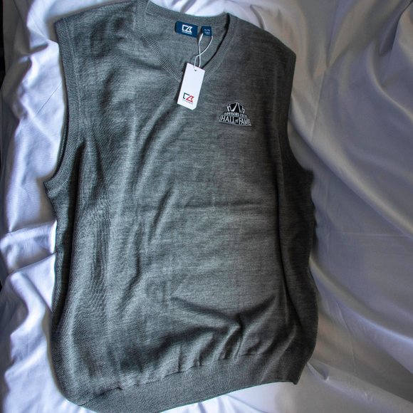 CUTTER AND BUCK V NECK SWEATER GOLF VEST